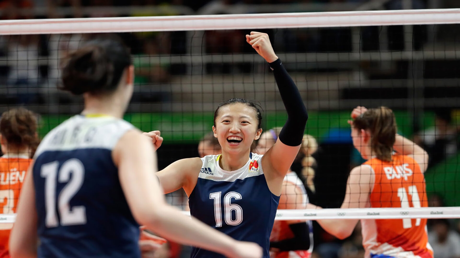 西甲：莱万特3-3战平比利亚雷亚尔，场面激烈不落下风，莱万特vs