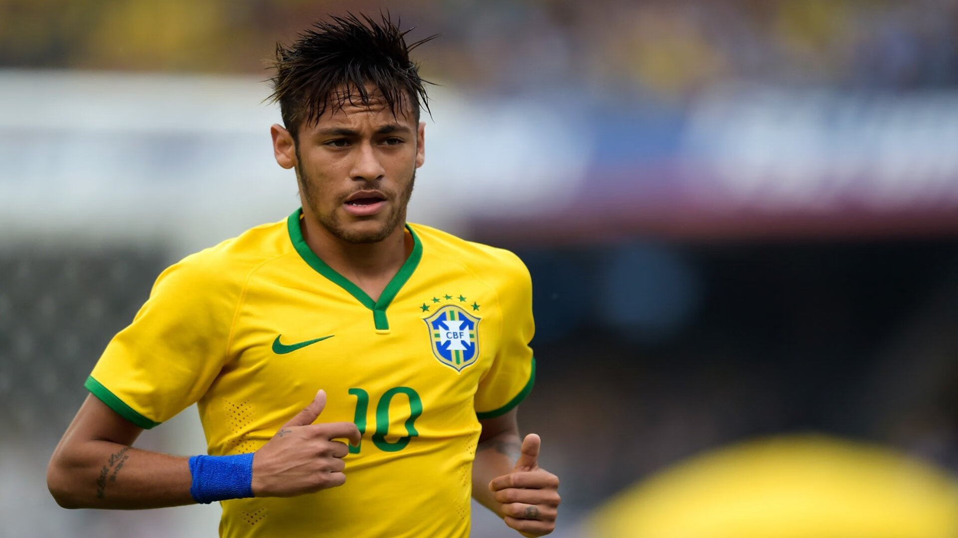 亚历克斯·格林伍德强悍的防守意识,助袋鼠队控制比赛节奏,格林伍德上赛季进球